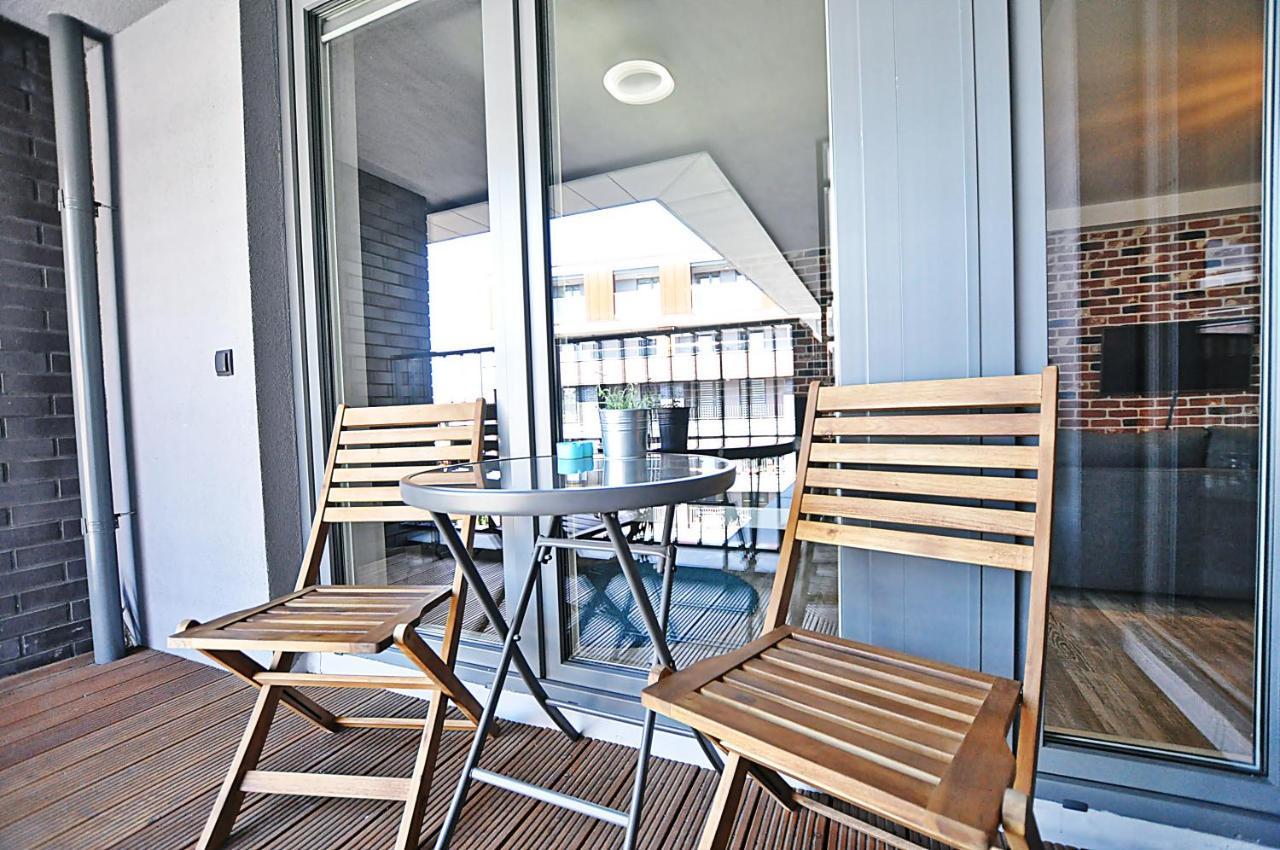 Designomania Apartments - Nadwislanska 11 Krakow Ngoại thất bức ảnh
